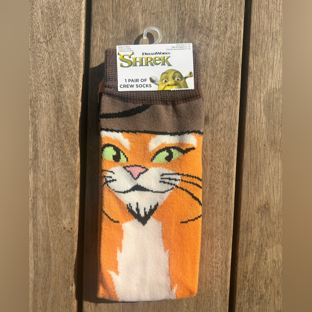 Puss N Boots Shrek Dreamworks Crew Mid Calf Adult Full Toe Socks Novelty OSFM